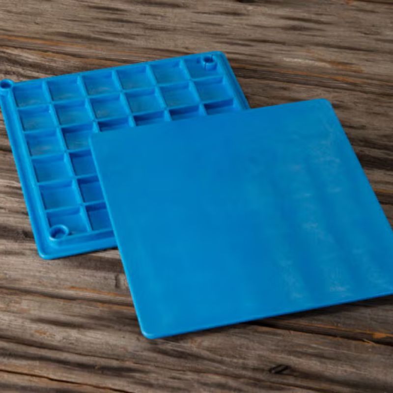 image of 2 7.5-inch square blue plastic pottery wheel bats from Speedball Art