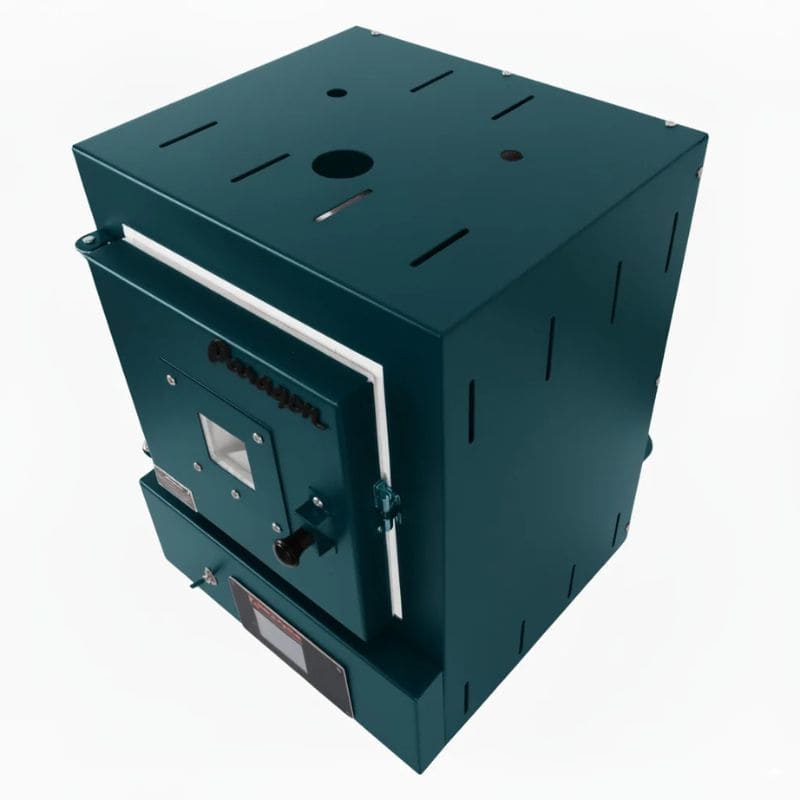View of closed SC3 PMC/Jewelry Kiln from Paragon in the Jade color. Can see top, right side, and front of the kiln, as well as the Sentinel TouchXpress digital controller.
