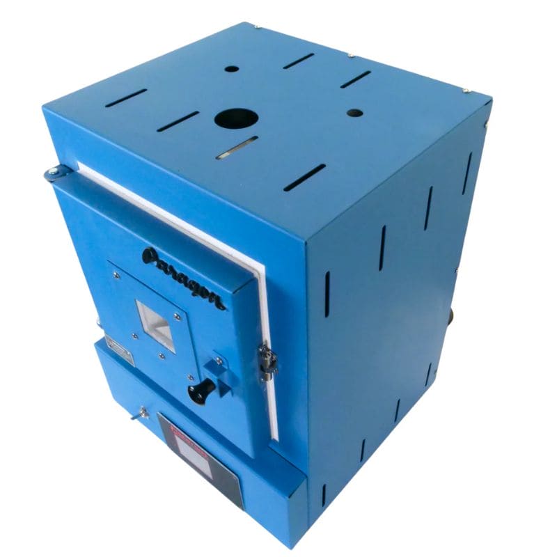 View of closed SC3 PMC/Jewelry Kiln from Paragon in the Paragon Blue color. Can see top, right side, and front of the kiln, as well as the Sentinel TouchXpress digital controller.