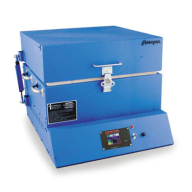 Closed, slightly-angled Pearl 18 glass fusing kiln from Paragon, painted in Paragon Blue showing Sentinel TouchXpress digital controller.